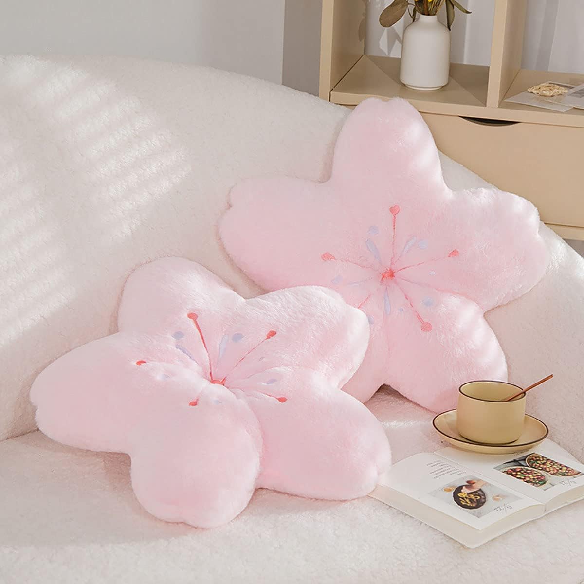 Cute Cherry Blossom Decorative Plush Pillow for Bedroom Balcony Living Room Sofa Chair car Cushion (Pink) (17.7 * 17.7, Pink)