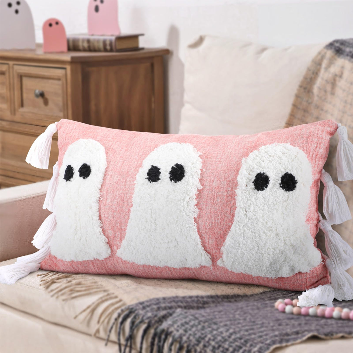 Yuntau Halloween Lumbar Pillow Covers, 12 x 20 Inch Boo Throw Pillow Case