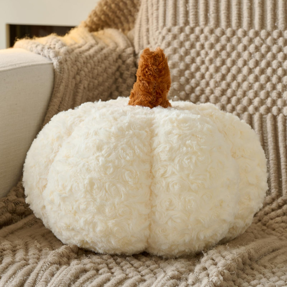 Pumpkin Pillow, Fall Decorative Pillows for Couch, Pumpkin Plush Throw Pillows for Bed (Beige, 8.6 Inches)