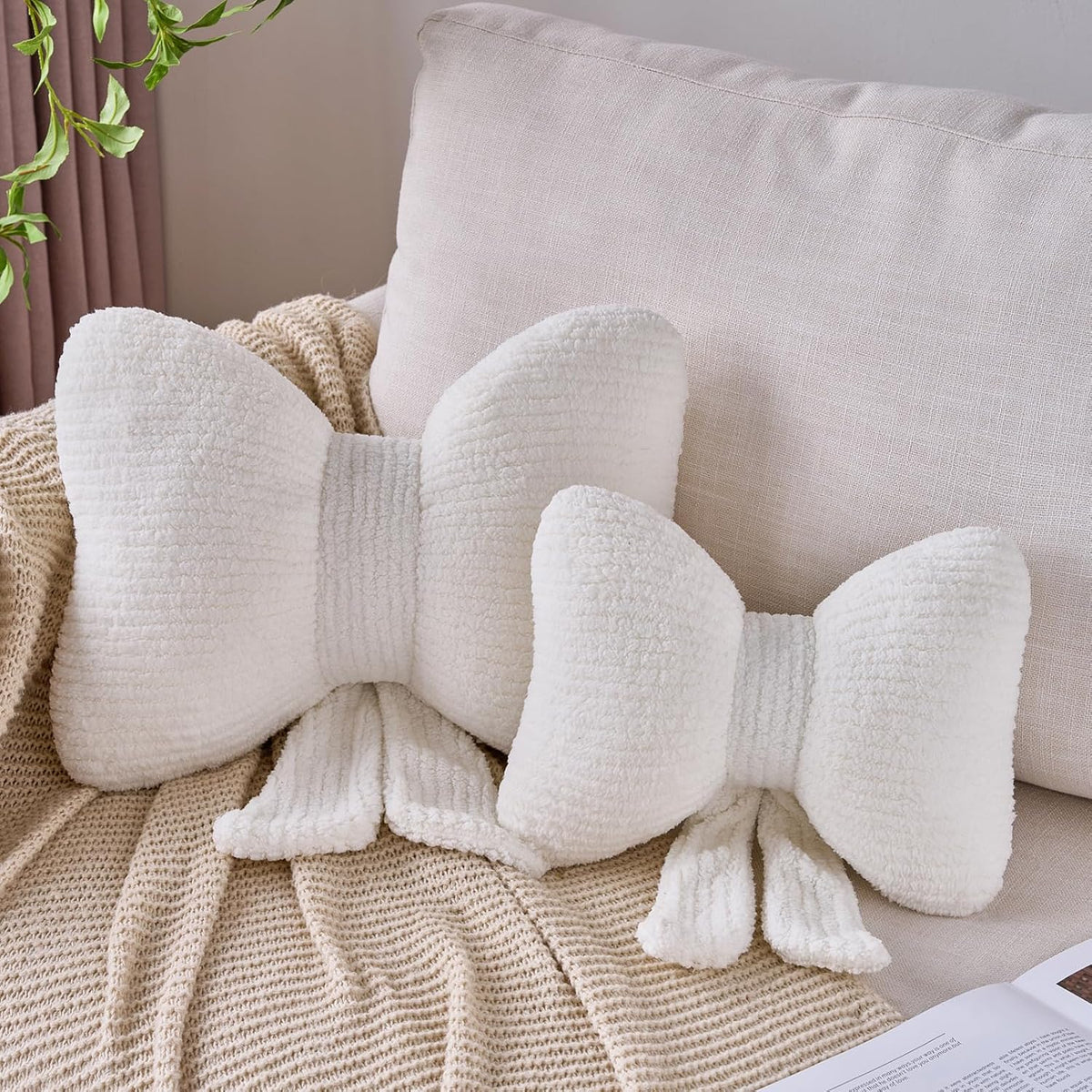 Bow Pillow, Decorative Throw Pillows with Soft Plush, Bow Throw Pillow for Couch Bed, Home Decor Bow Shaped Pillow for Bedroom Living Room (White, 12 Inches)