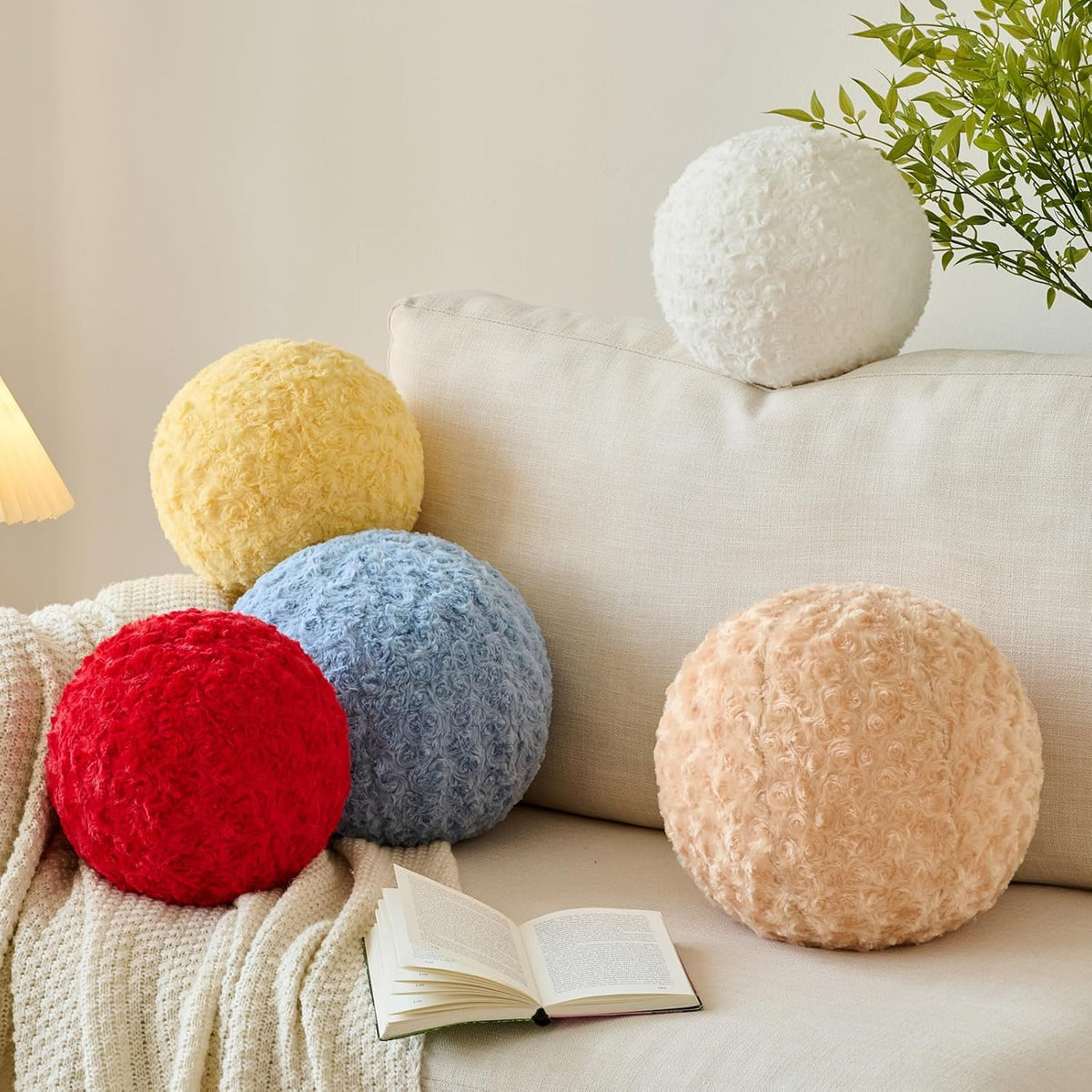 Ball Pillow, Decorative Round Pillow for Couch n, Circle Throw Pillows, Perfect Ball Pillows for Couch, Stylish Decorative Pillows, Versatile Round Throw Pillow (White, Mini-8.6 Inches)