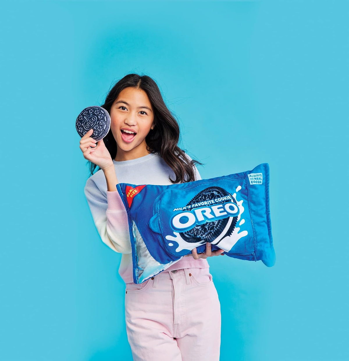 iscream Oreo Cookie Package-Shaped Plush Fleece 6-Piece Pillow Set