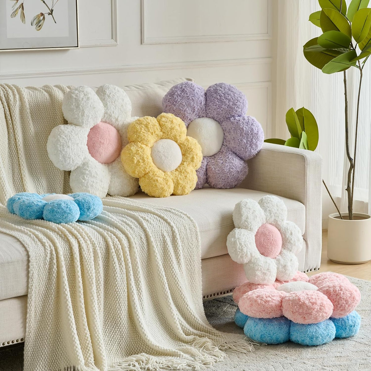 Flower Pillows, Decorative Throw Pillow with Soft Plush for Couch, Flower Shaped Pillow Home Decor Daisy Pillow for Bed (White, 14.9 Inches)