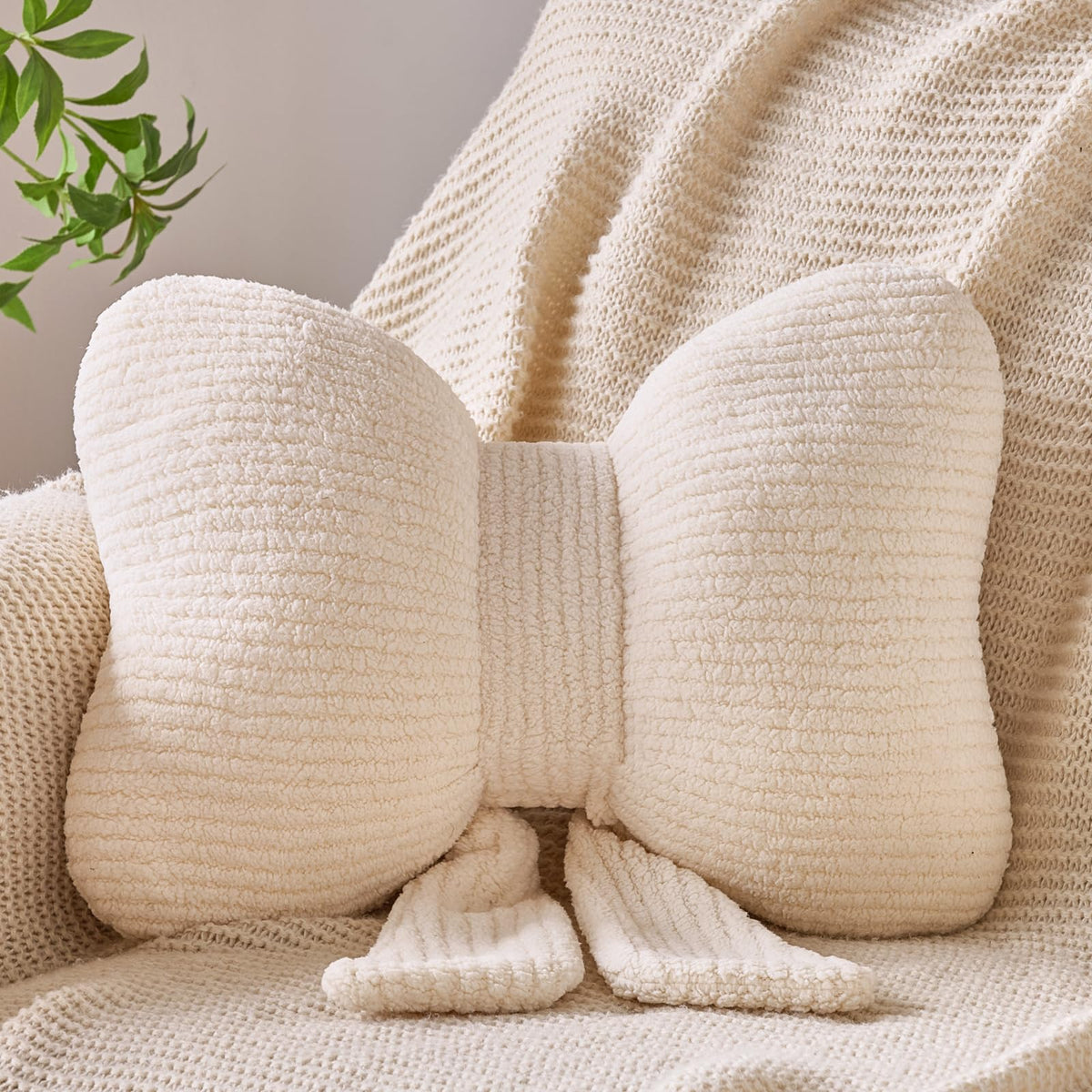 Bow Pillow, Decorative Throw Pillows with Soft Plush, Bow Throw Pillow for Couch Bed, Home Decor Bow Shaped Pillow for Bedroom Living Room (White, 12 Inches)