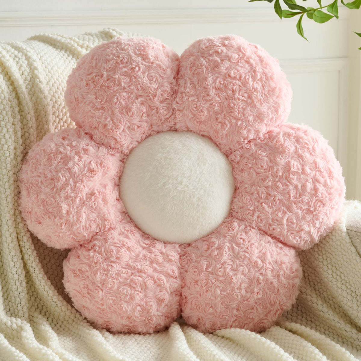 Flower Pillows, Decorative Throw Pillow with Soft Plush for Couch, Flower Shaped Pillow Home Decor Daisy Pillow for Bed (White, 14.9 Inches)