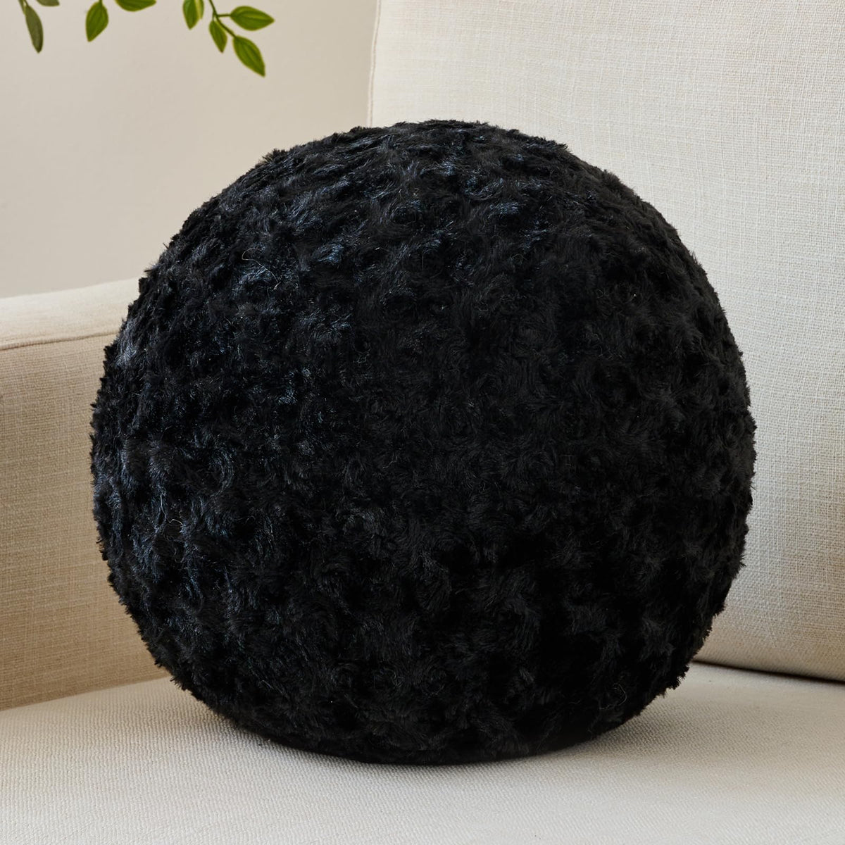 Ball Pillow, Decorative Round Pillow for Couch n, Circle Throw Pillows, Perfect Ball Pillows for Couch, Stylish Decorative Pillows, Versatile Round Throw Pillow (White, Mini-8.6 Inches)