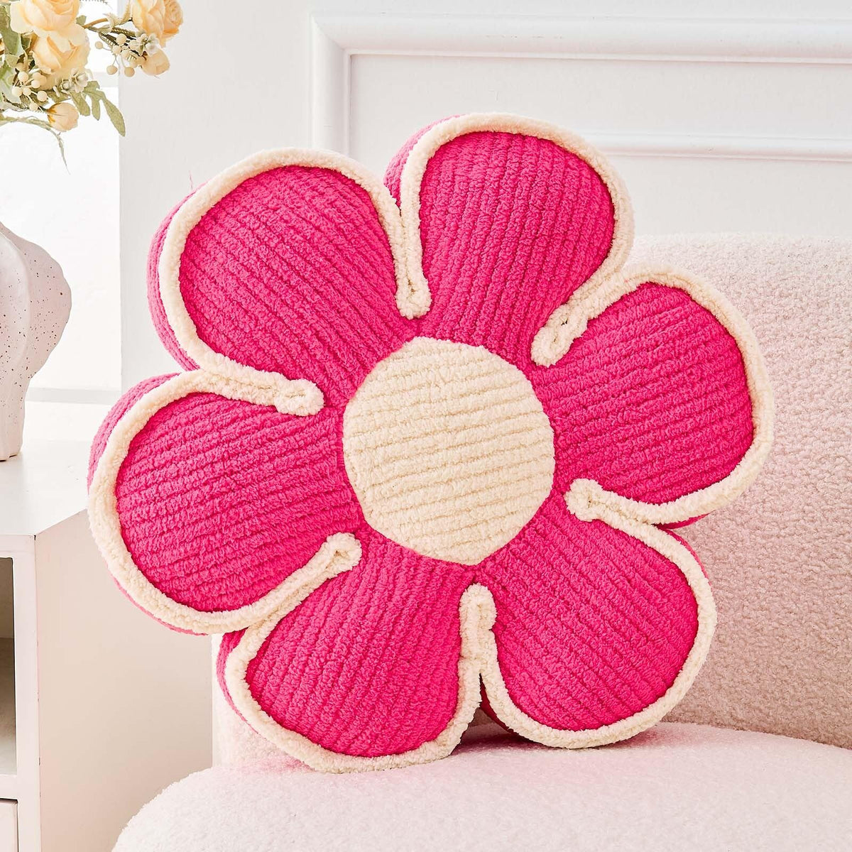 Kcvvcr Soft Flower Shaped Floor Cushion, Plush Decorative Throw Pillow, Cute Seating Cushion, Room Decor Pillow for Sofa Couch Bed (13.7 Inch, Black)