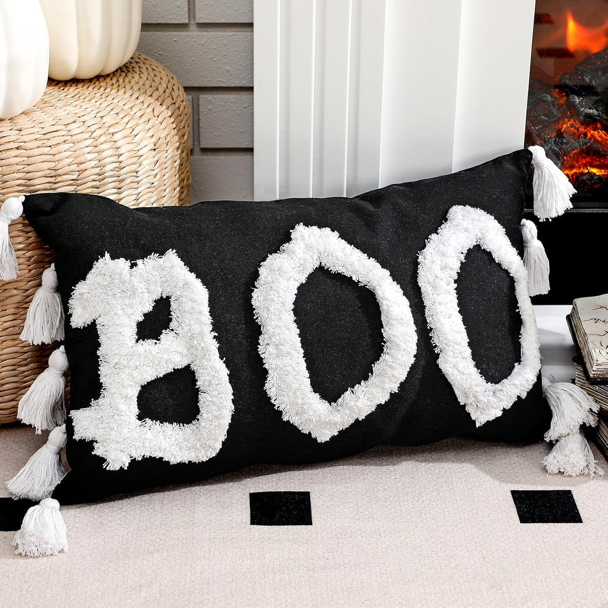 Yuntau Halloween Lumbar Pillow Covers, 12 x 20 Inch Boo Throw Pillow Case