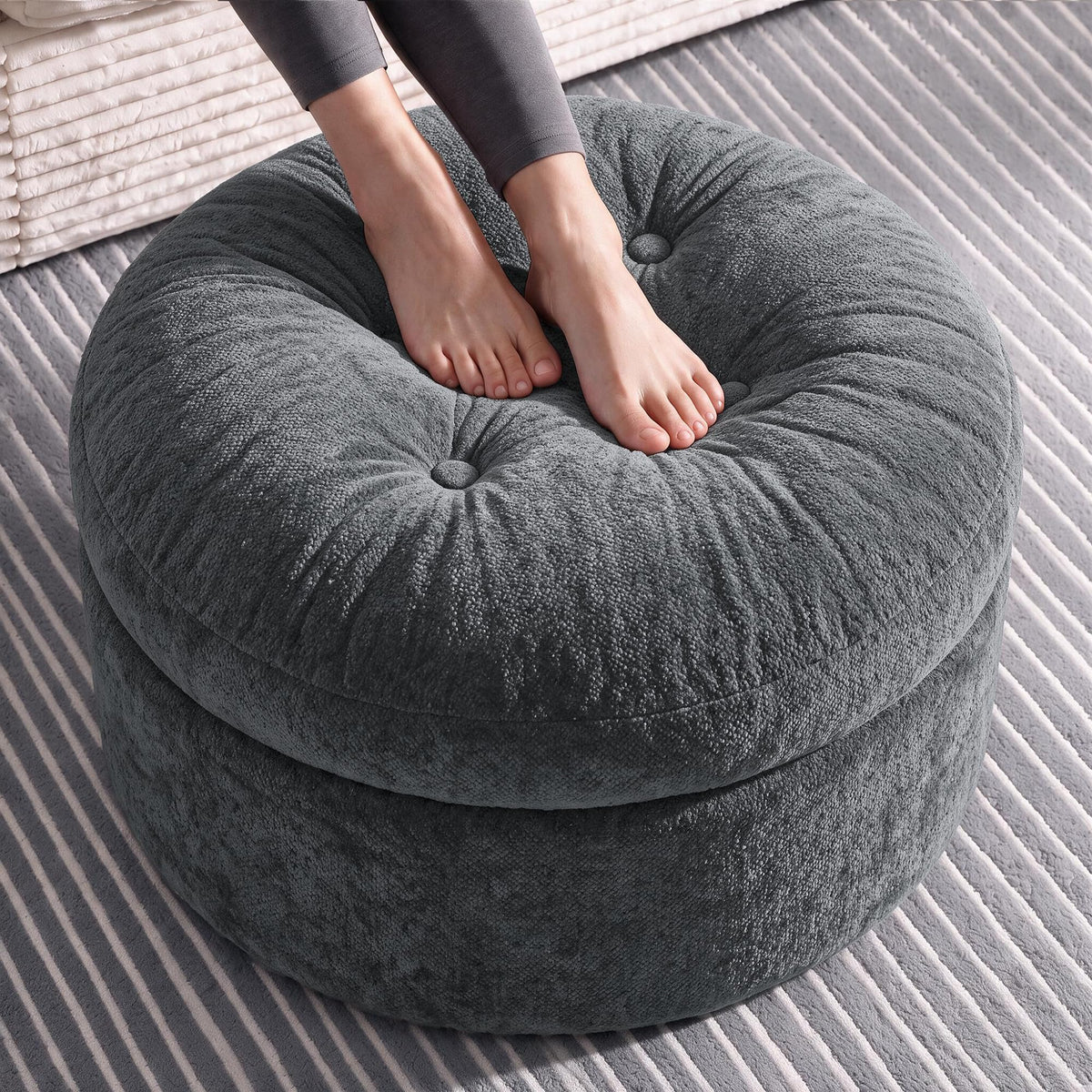 23.6in Round Pouf Ottoman, Chenille Ottoman Foot Rest with Dual‑Layer Support, Large Plush Pouf with Soft Chunk‑Foam Top & Firm Foam Base, Floor Foot Stool for Living Room, Black