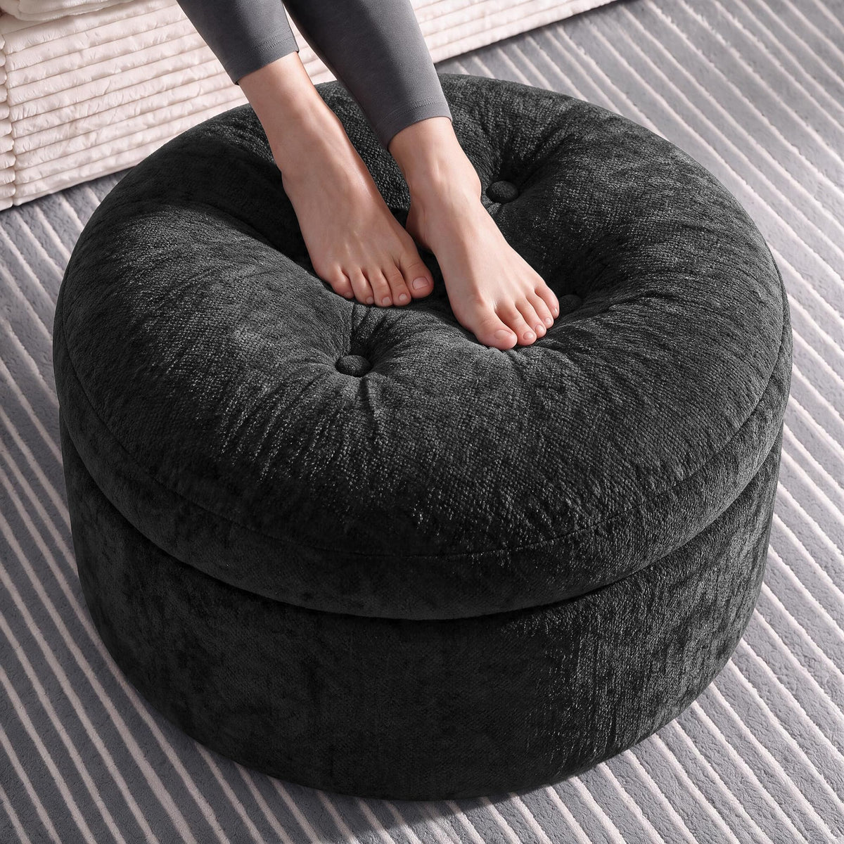 23.6in Round Pouf Ottoman, Chenille Ottoman Foot Rest with Dual‑Layer Support, Large Plush Pouf with Soft Chunk‑Foam Top & Firm Foam Base, Floor Foot Stool for Living Room, Black
