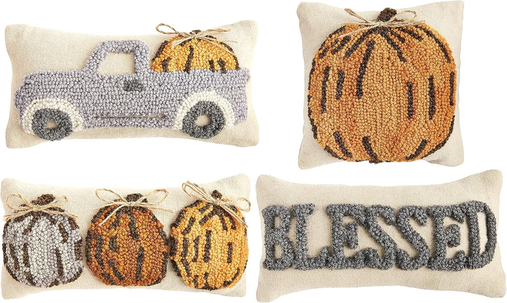 Mu dPie Fall Mini Hooked Pillow, Pumpkin Trio, 6" x 12"